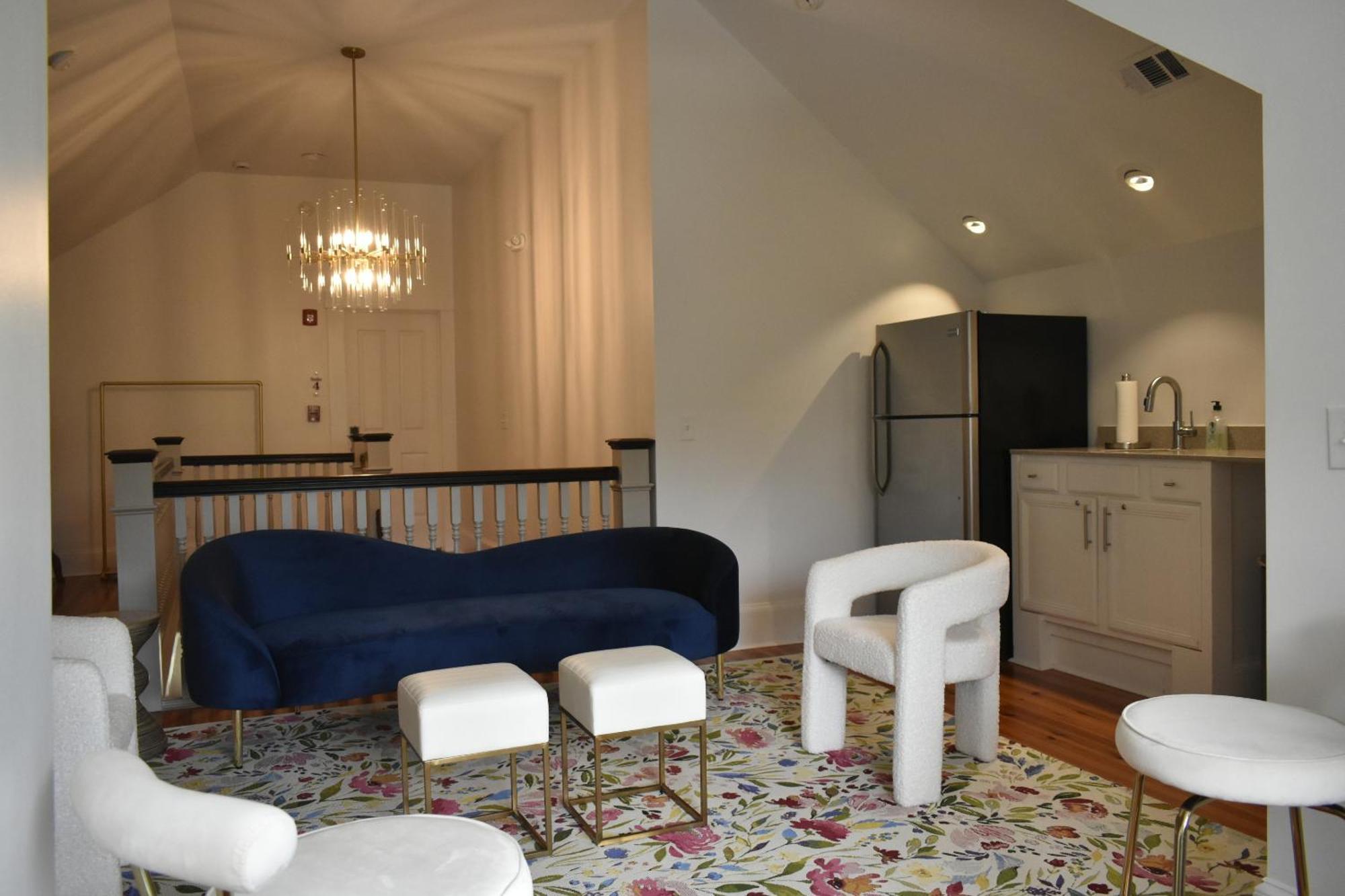 Sparrow Grove Manor Монро Екстериор снимка